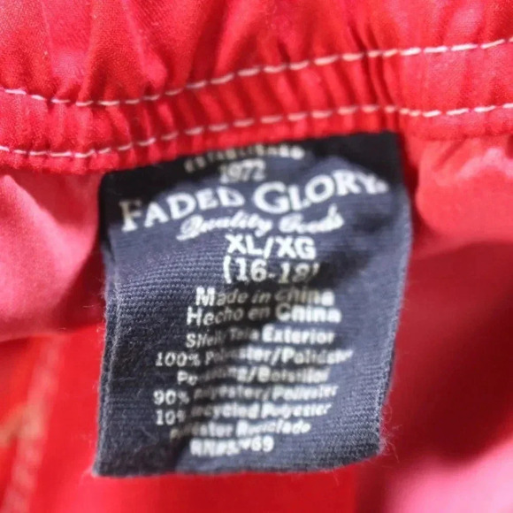 Faded Glory ladies shorts size (16-18) - Picture 3 of 3